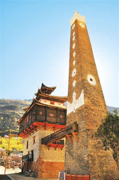 A scenic view of Aba Wori Tusi Guanzhai Jinglou Yu Diao