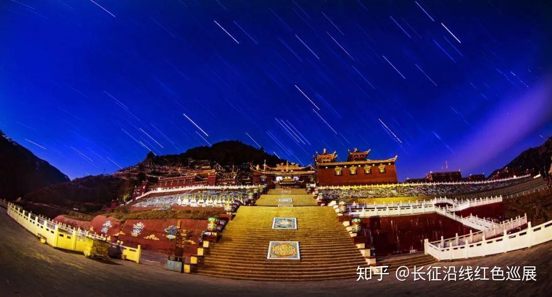 A scenic view of Aba Yingpanshan Jiangweicheng Yizhi