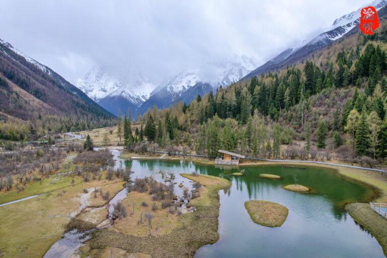 Aba Yingpanshan Jiangweicheng Yizhi: A Hidden Gem in Sichuan’s Tibetan Heartland