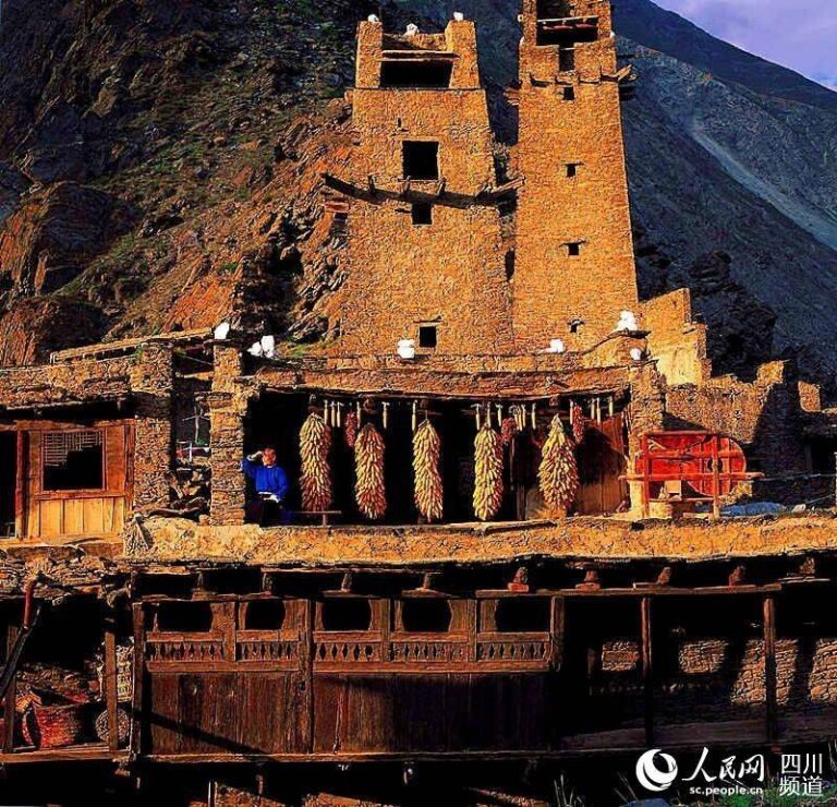 Journey to the Heart of Sichuan: Unveiling the Mystique of Aba Zhibo Diaolou