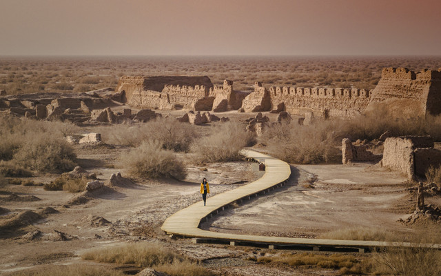 A scenic view of Aksu Kesile Tage Fosi Yizhi