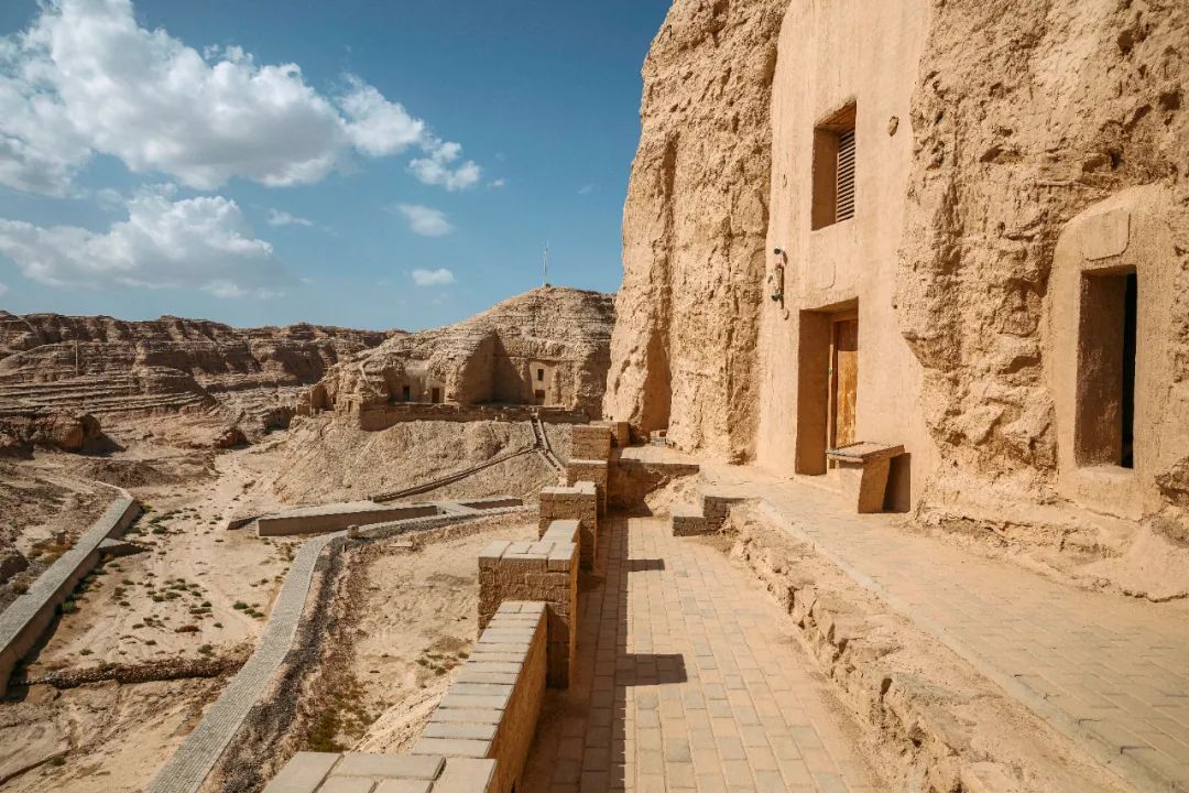 A scenic view of Aksu Kezi Er Gaha Shiku