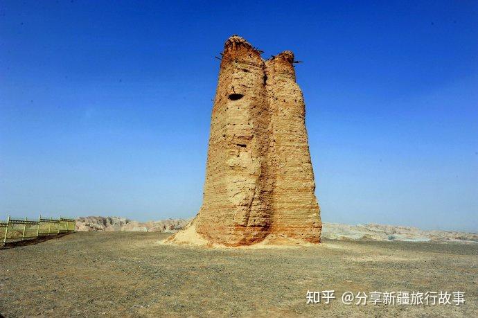 A scenic view of Aksu Wushi Tuer He Xiahe Tuer Yizhi