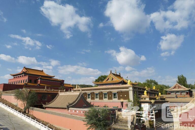 Unveiling the Mysteries of Alxa Dingyuanying: Your Ultimate Travel Guide