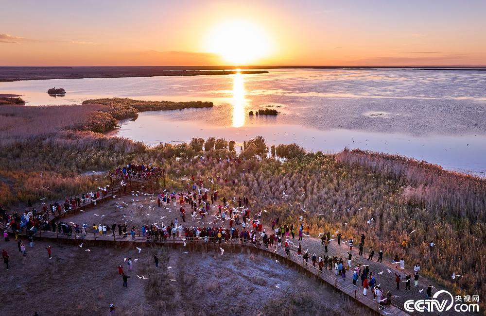 A scenic view of Alxa Juyanyizhi