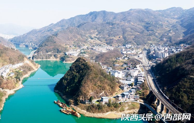 A scenic view of Ankang Wafangdian Guild Hall Group