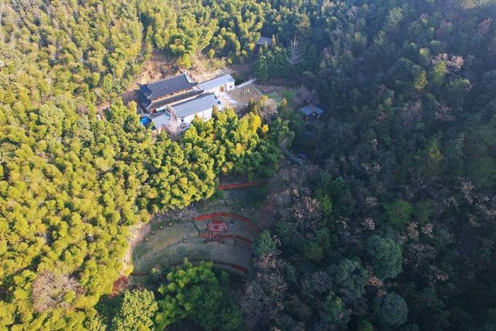 A scenic view of Anqing Baiyazhai