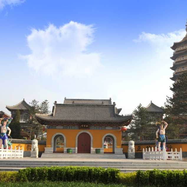 A scenic view of Anqing Fayunsi Ta