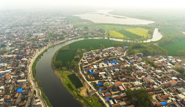 A scenic view of Anyang Dayunhe Huaxianduan