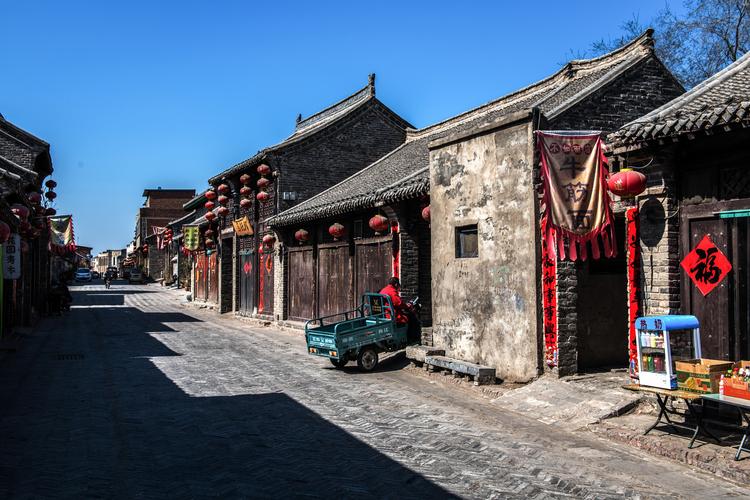 A scenic view of Anyang Huaxianxianweixianzhengfuzaoqijianzhu