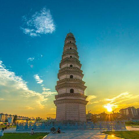 A scenic view of Anyang Huaxianxianweixianzhengfuzaoqijianzhu