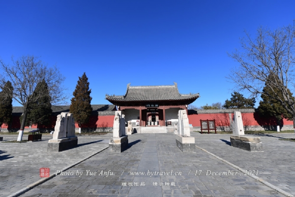A scenic view of Baoding Beiyue Temple