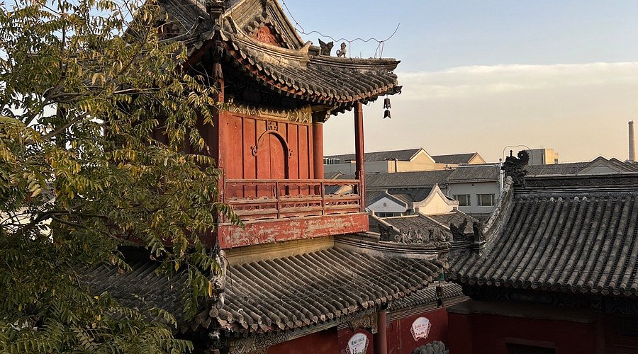 A scenic view of Baoding Ciyun Pavilion