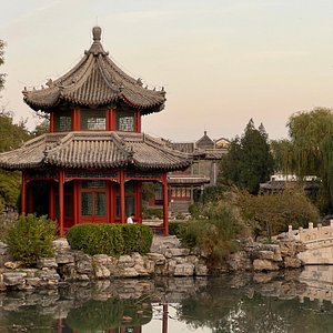 A scenic view of Baoding Daci Pavilion