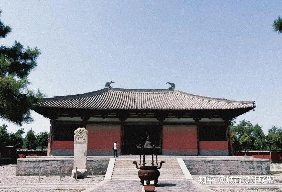 A scenic view of Baoding Dadao Guan Yuhuang Hall