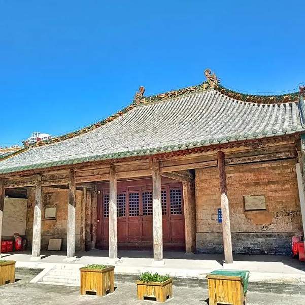 A scenic view of Baoding Dadao Guan Yuhuang Hall
