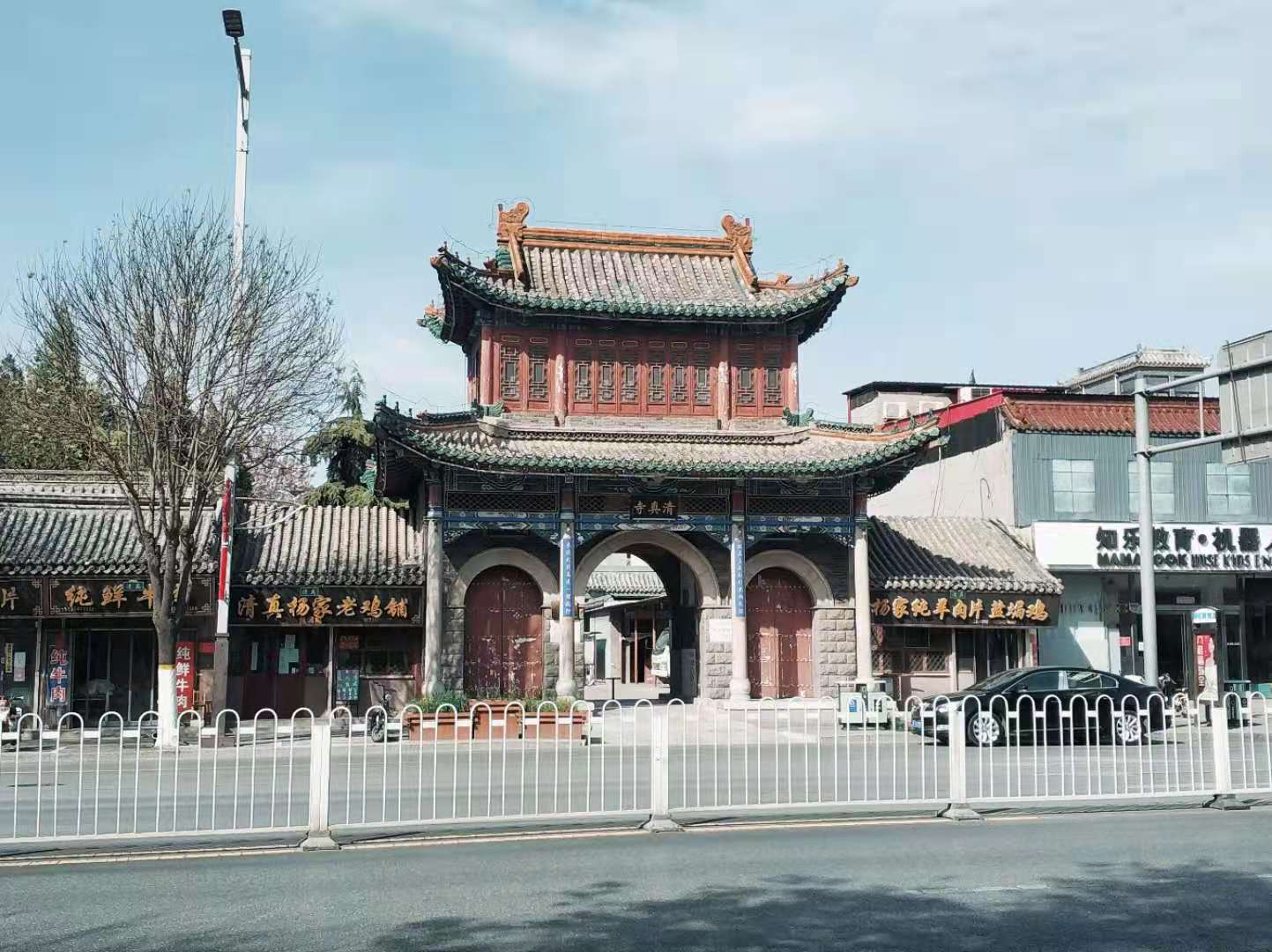 A scenic view of Baoding Dingzhou Great Mosque
