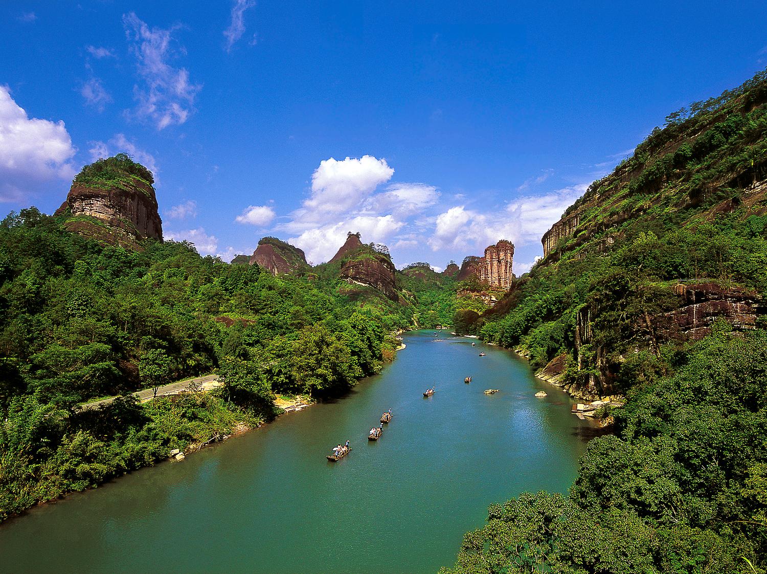 A scenic view of Baoding Dongheishan Site