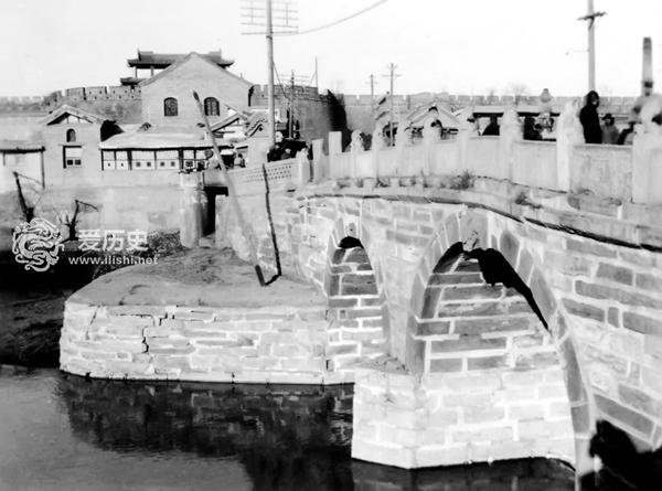 A scenic view of Baoding Fangshun Bridge