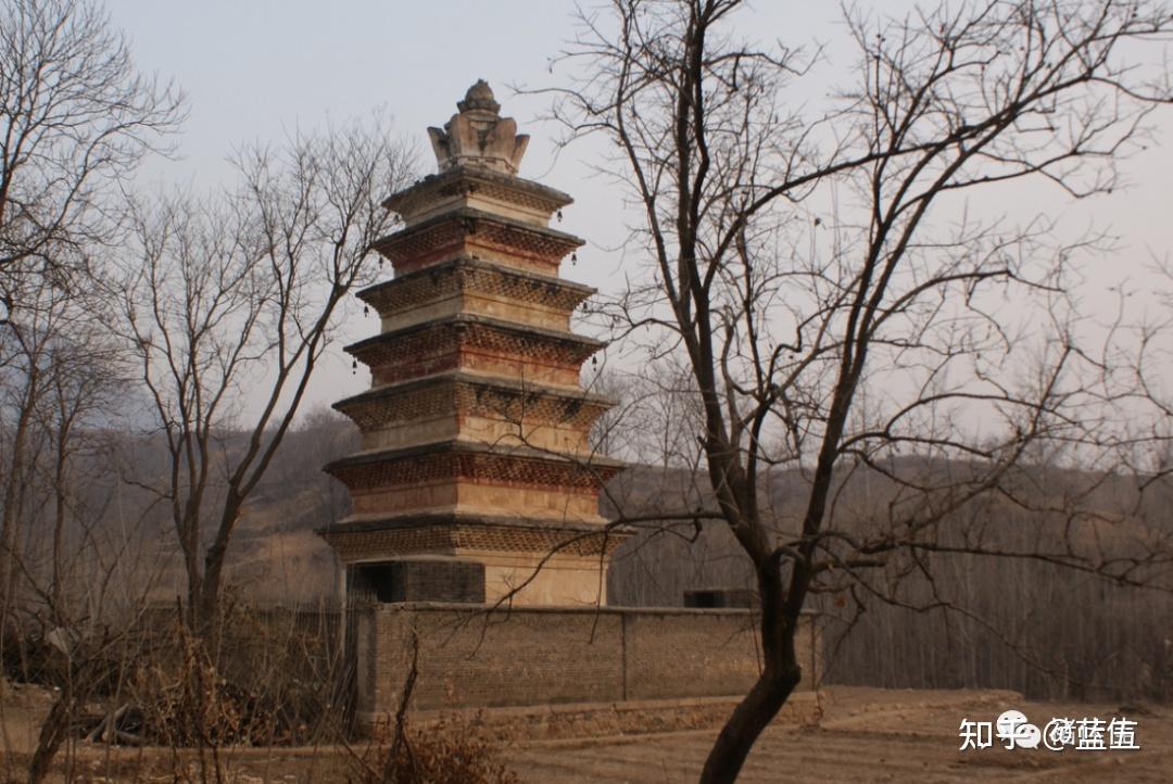 A scenic view of Baoding Jiecun Xingguo Temple Pagoda