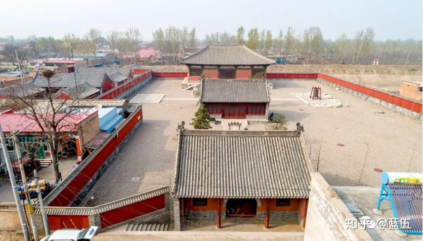 A scenic view of Baoding Kaishan Temple
