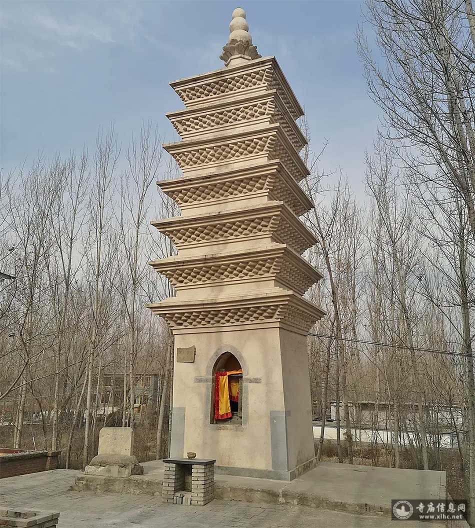 A scenic view of Baoding Laishui Longyan Temple Pagoda