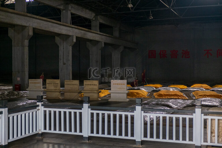 Uncovering Baoding’s Liquid Gold: The Fascinating Story of Liulingzui Distillery