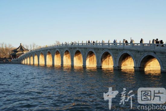 A scenic view of Baoding Wuren Bridge