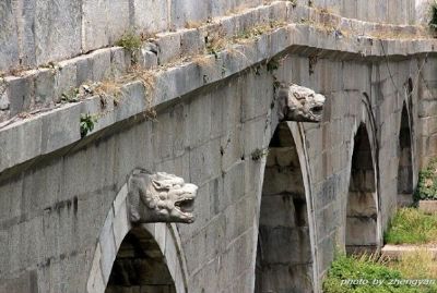 A scenic view of Baoding Xiahuliang Bridge