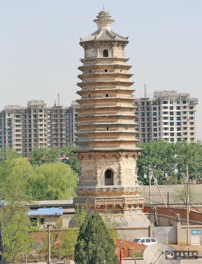 A scenic view of Baoding Xigang Pagoda