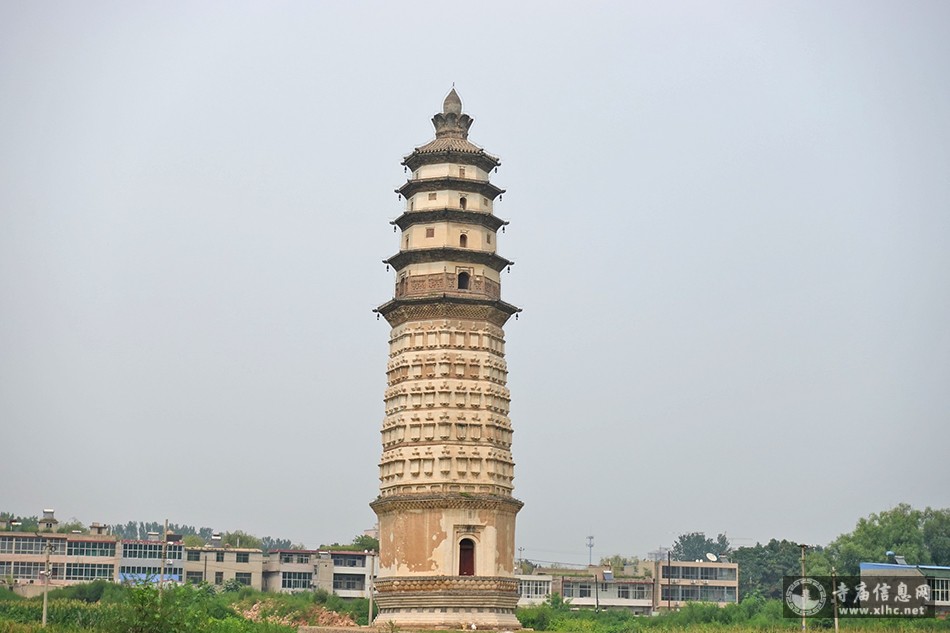 A scenic view of Baoding Xiude Temple Pagoda