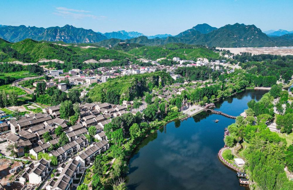 A scenic view of Baoding Yan Xiadu Ruins