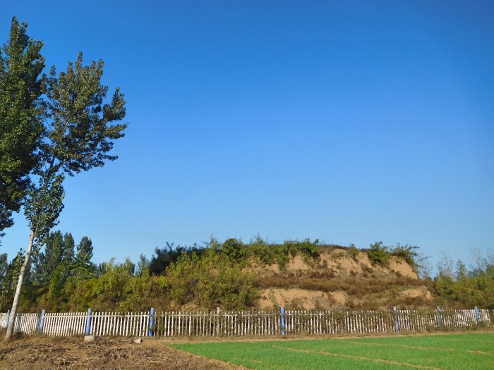 A scenic view of Baoding Yan Xiadu Ruins