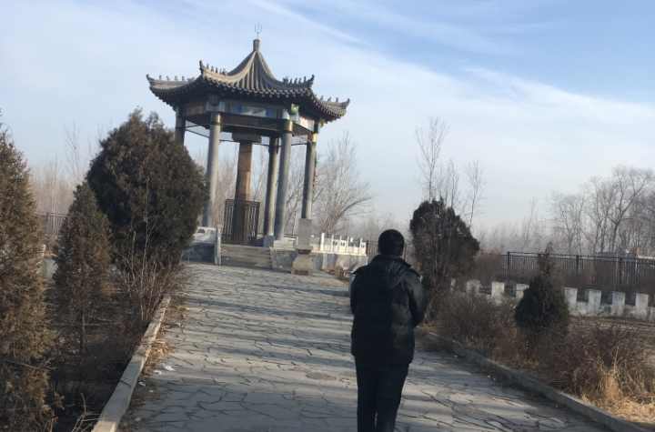 A scenic view of Baoding Yicihui Stone Pillar