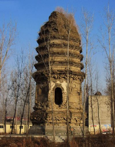 A scenic view of Baoding Yongan Temple Pagoda