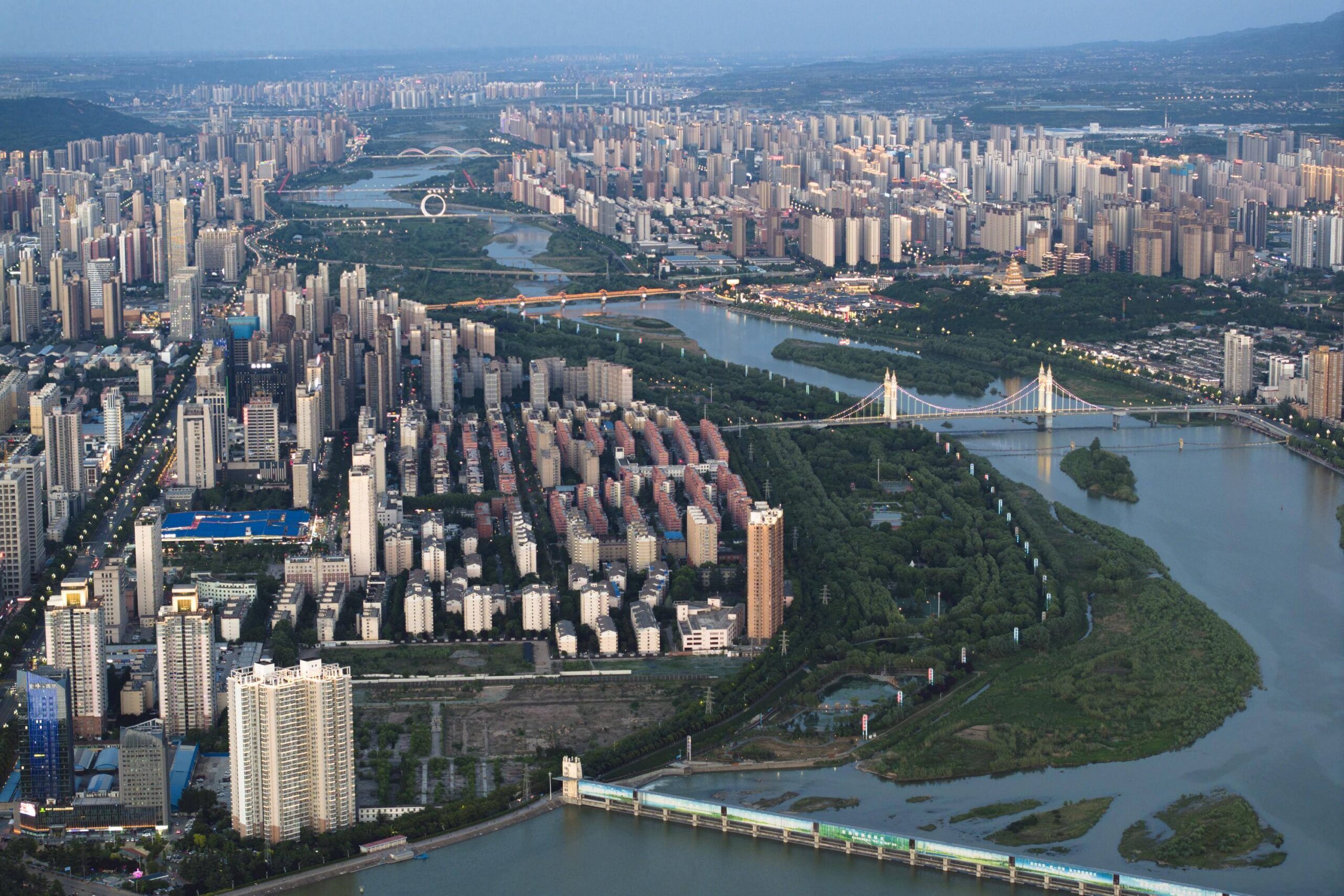 A scenic view of Baoji Chengshan Palace Site