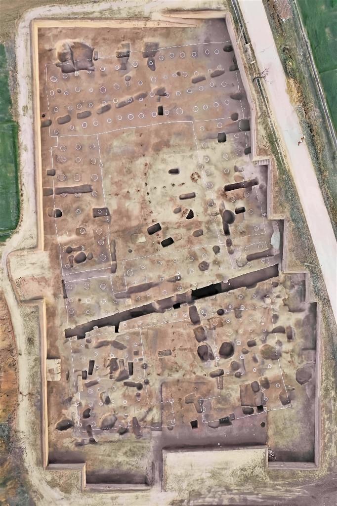 A scenic view of Baoji Chengshan Palace Site