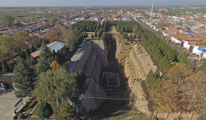 A scenic view of Baoji Qin Gong Tombs