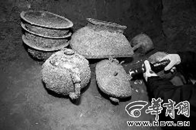 A scenic view of Baoji Shigushan Tombs