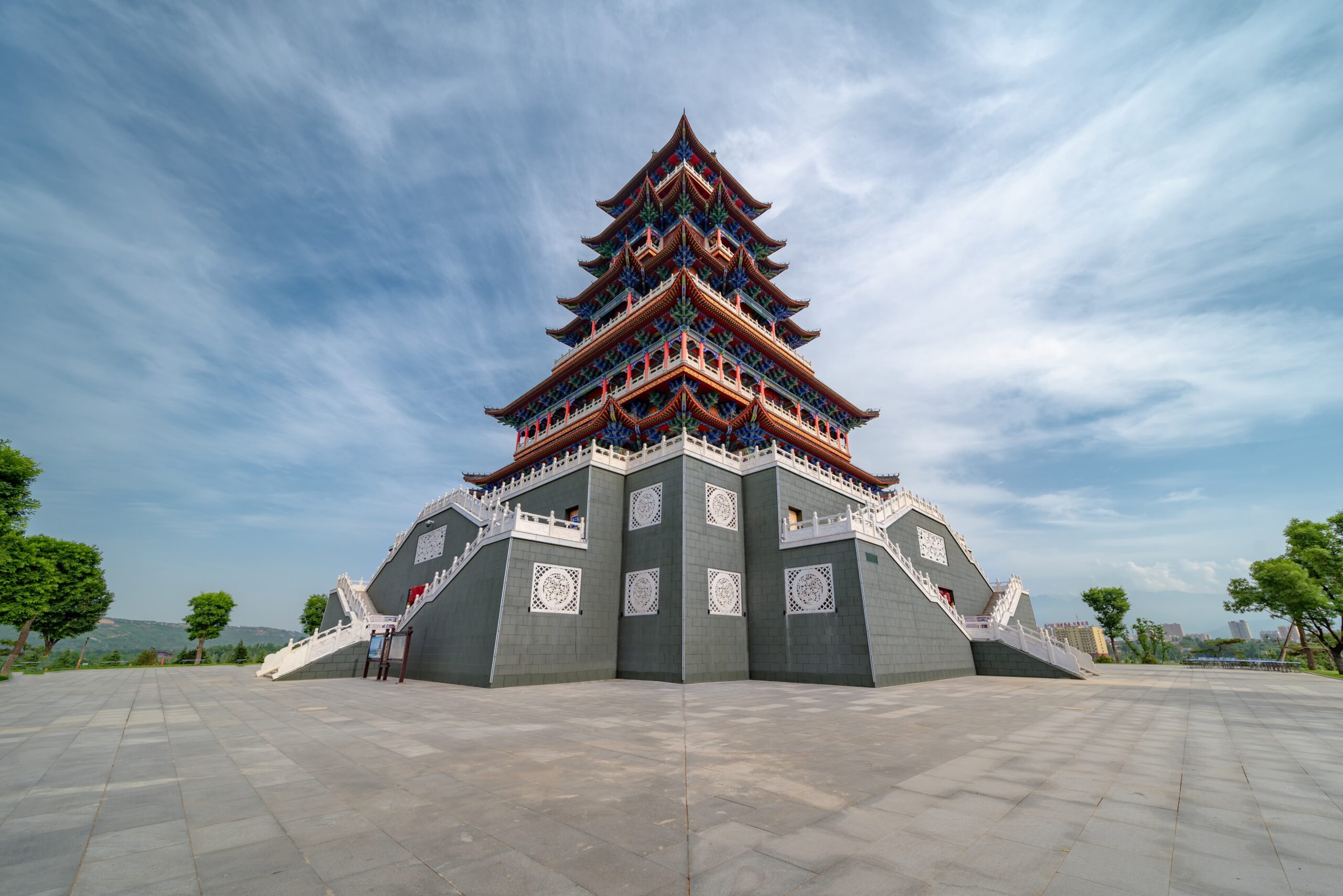 A scenic view of Baoji Taiping Temple Pagoda