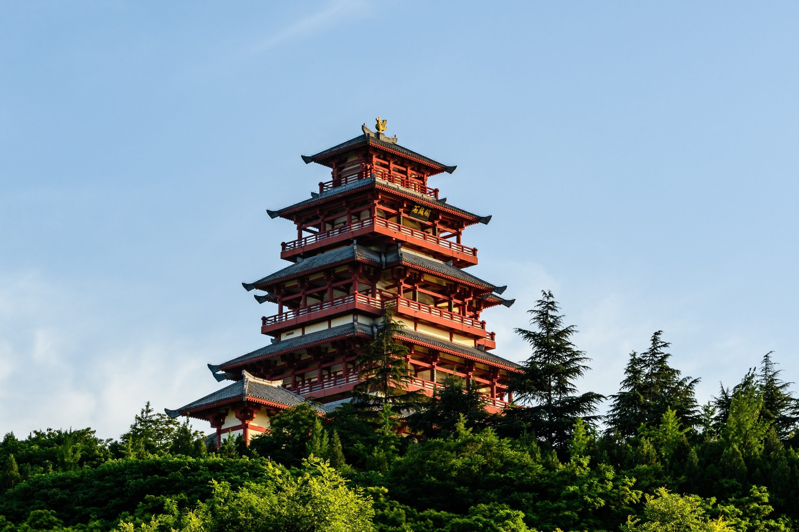 A scenic view of Baoji Taiping Temple Pagoda