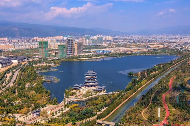 A scenic view of Baoshan Dianxi Jundudufu Jiuzhi Ji Dieyuan Jike