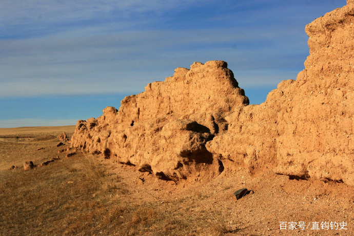 A scenic view of Baotou Aolunsumuchengyizhi