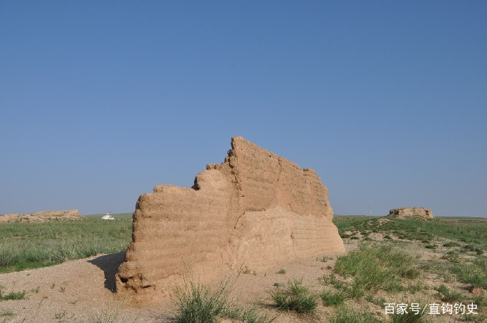 A scenic view of Baotou Aolunsumuchengyizhi