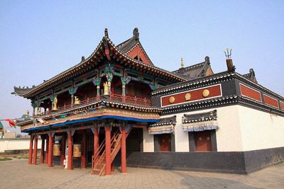 A scenic view of Baotou Bailingmiaoqiyijiuzhi
