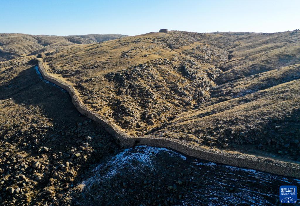 A scenic view of Baotou Guyangqinchangchengyizhi