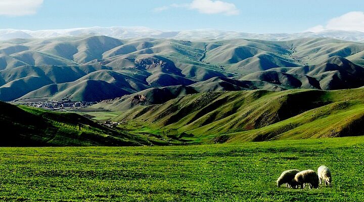 A scenic view of Baotou Kundulunzhao