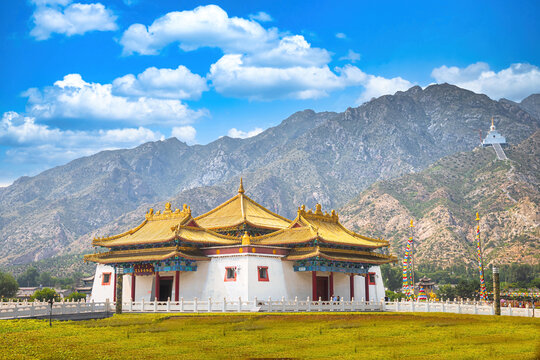 A scenic view of Baotou Meidaizhao