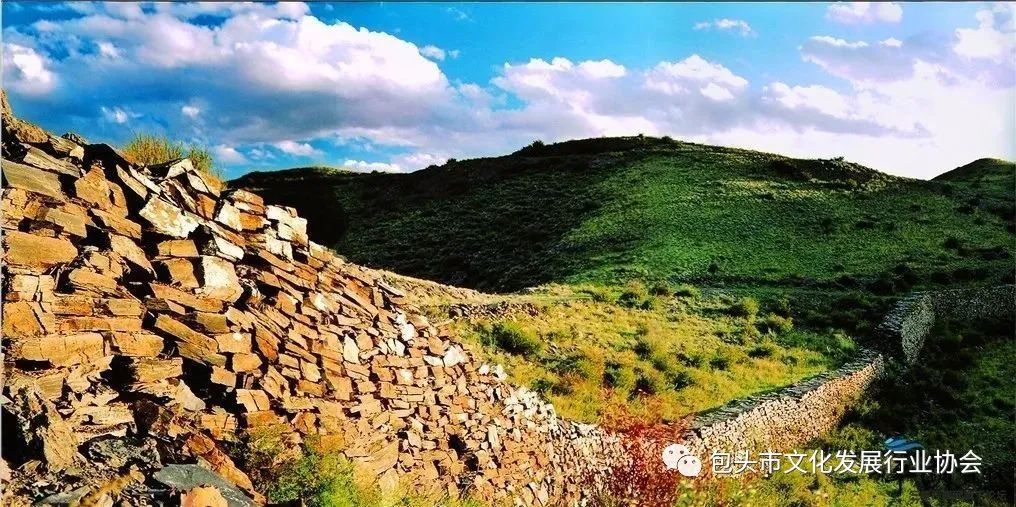 A scenic view of Baotou Yanjialiangyizhi