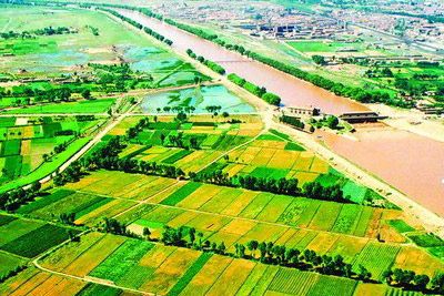 A scenic view of Bayannur Mazongshanmuqun